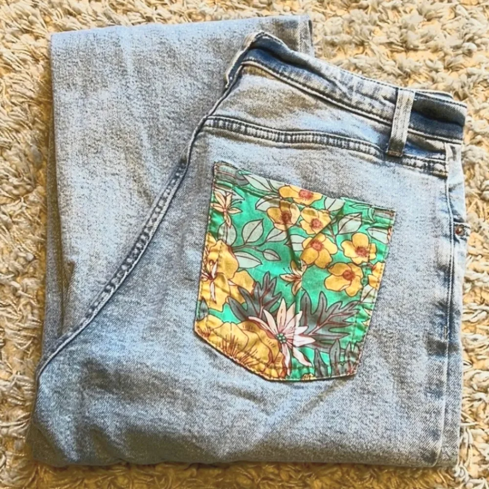 IN SEARCH OF Wild Fable High Rise Dad Jeans plus size 16w - Picture 1 of 1
